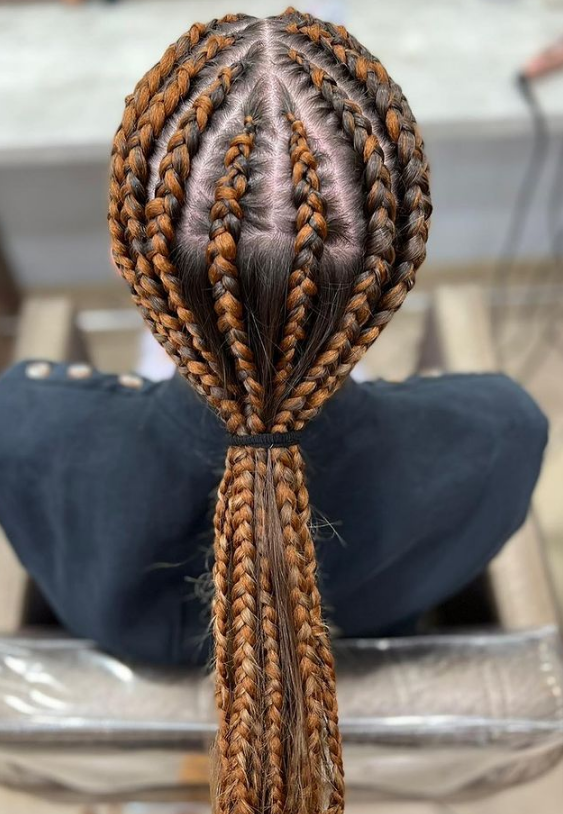 Just a little simple 6 stitch braid. Aspire to Inspire… Braids By  Appointment Only 📲 Text: (708)439-3014 or click Link in… | Instagram